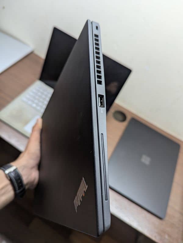 Lenovo ThinkPad T14s Gen2 Magnesium Chassis 5