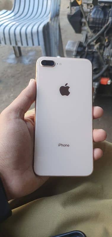 I phone 8 plus waterpack 1