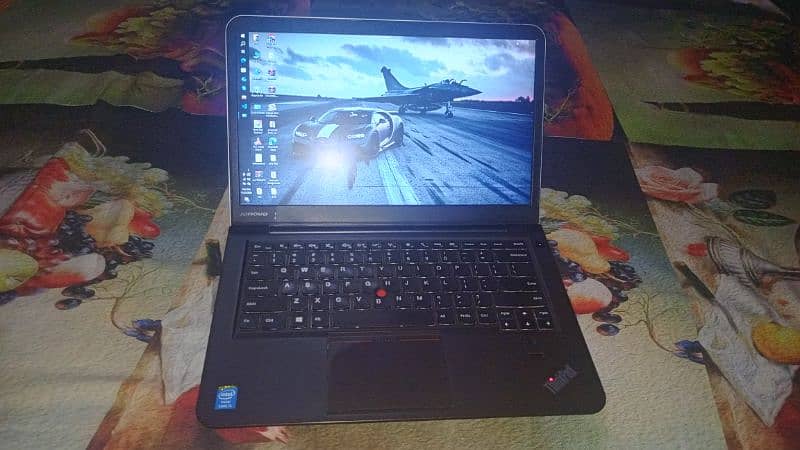 Lenovo Thinkpad S440 3