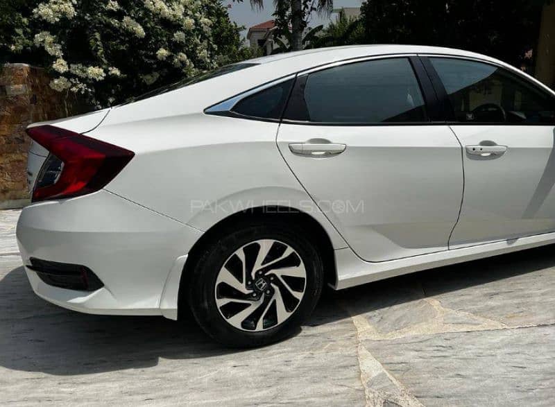 Honda Civic Oriel 2018 1