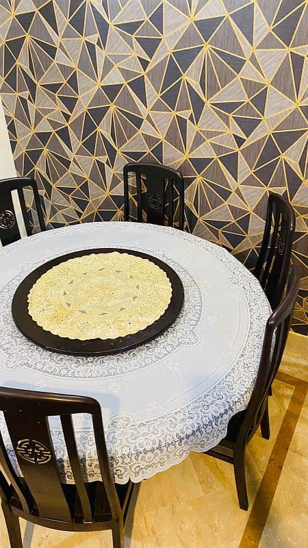 WOODEN DINNING TABLE WITH REVOLVING TOP ROUND 3