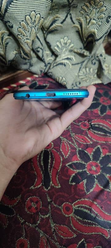 Infinix hot 12 4