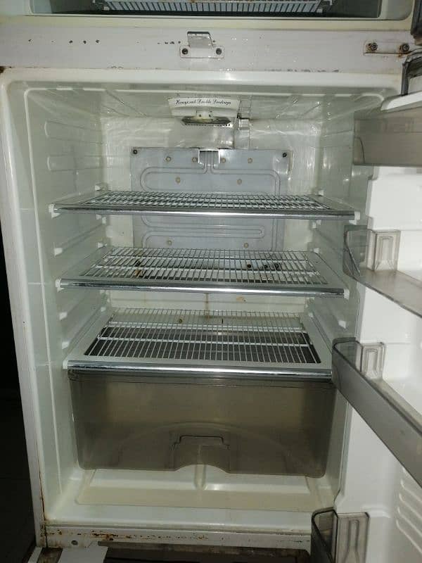 Dawlance Refrigerator Fridge 0