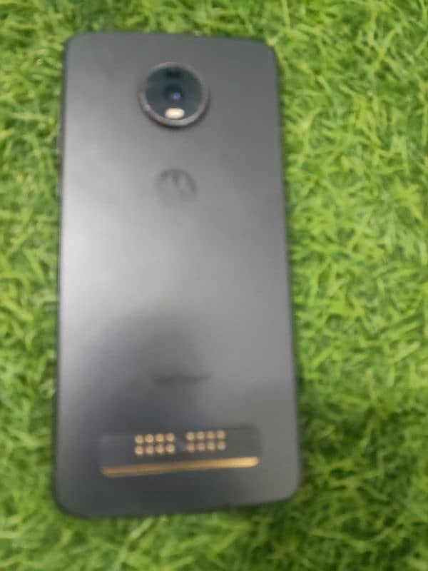 Motorola Z4 2