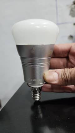 Maxcio Wifi smart bulb