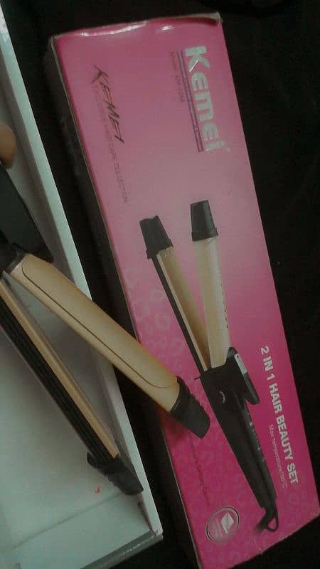 HAIR STRAIGHTENER 3