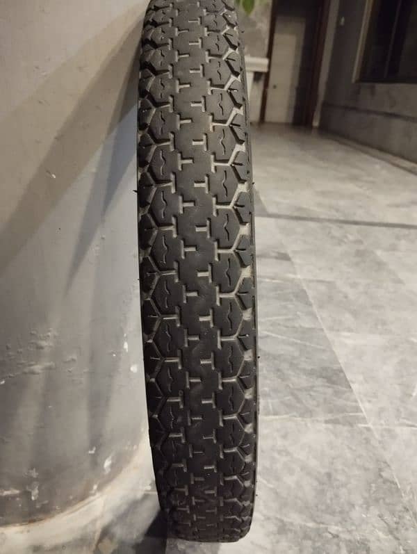 Diamond Extreme CD70cc Tyre 0