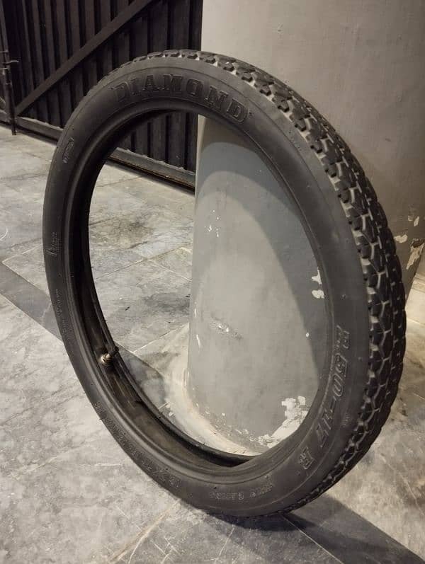 Diamond Extreme CD70cc Tyre 2