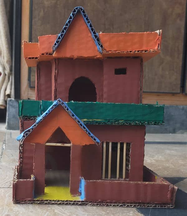 hand made decoration piece house size 7"x7" 2