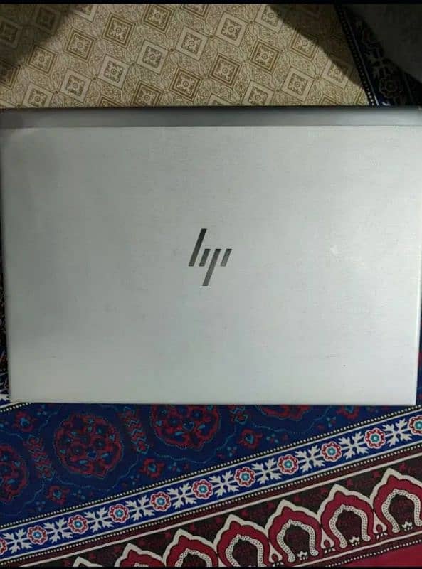 HP ELITEBOOK 840 G5  - CORE I7 8TH GEN QUAD CORE PROCESSOR 2