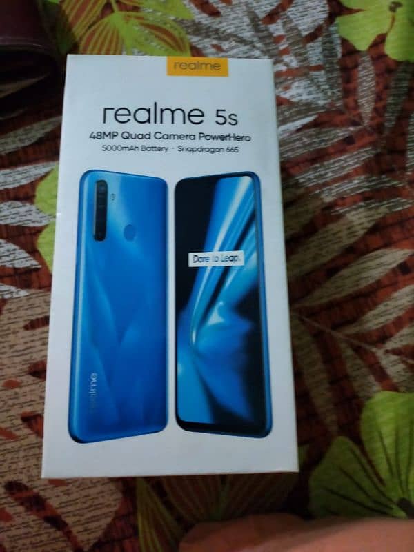 realme 5s 0