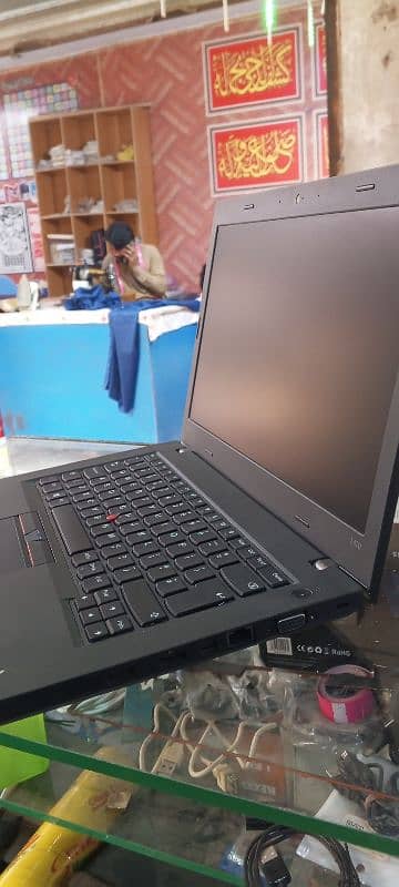 Lenovo Thinkpad i5 7th Generation 5