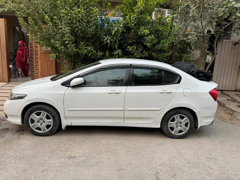 Honda City total original brand new Corolla 2