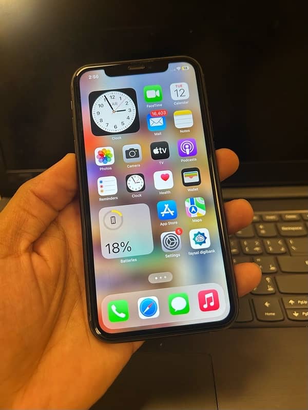 iPhone 11 64GB Factory Unlock 6