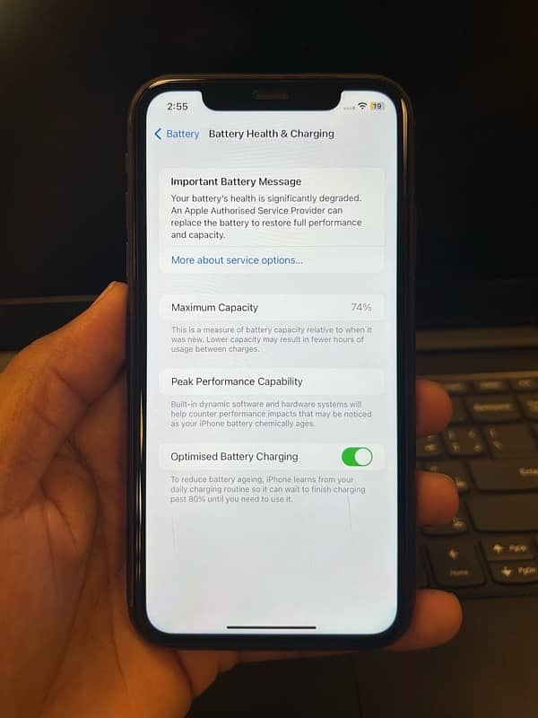 iPhone 11 64GB Factory Unlock 7