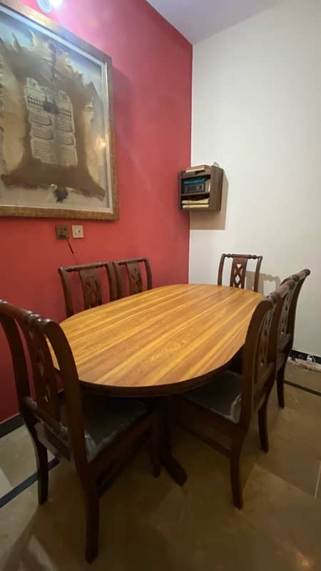 wooden dinning table with 6 chairs 1