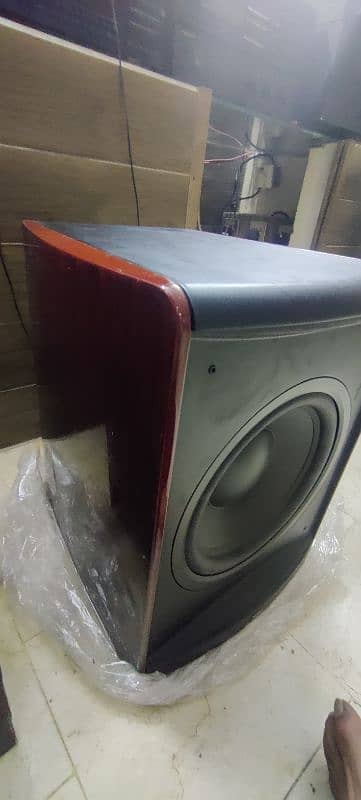 jbl sub woofer 1