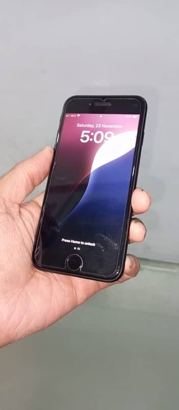 Iphone SE 2020 64gb pta approved 0