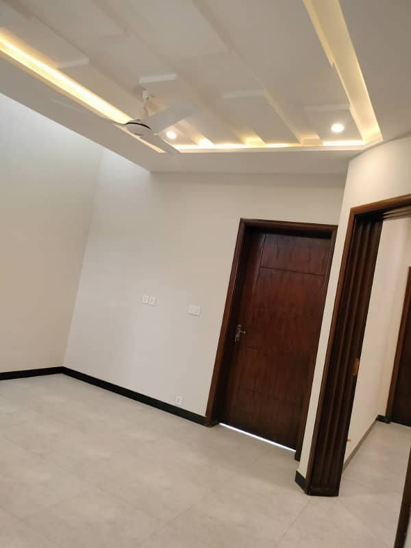 5 MARLA BRAND NEW HOUSE FOR SALE in FAISAL TOWN BLOCK C 2