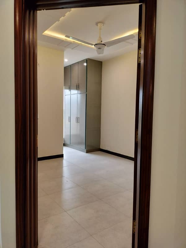 5 MARLA BRAND NEW HOUSE FOR SALE in FAISAL TOWN BLOCK C 28