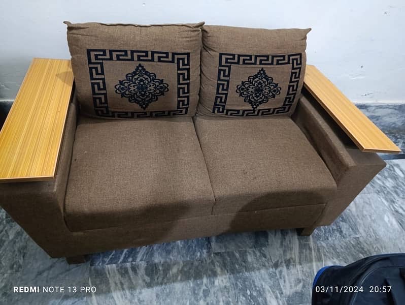 brown Sofa // o3o1-494o194 2