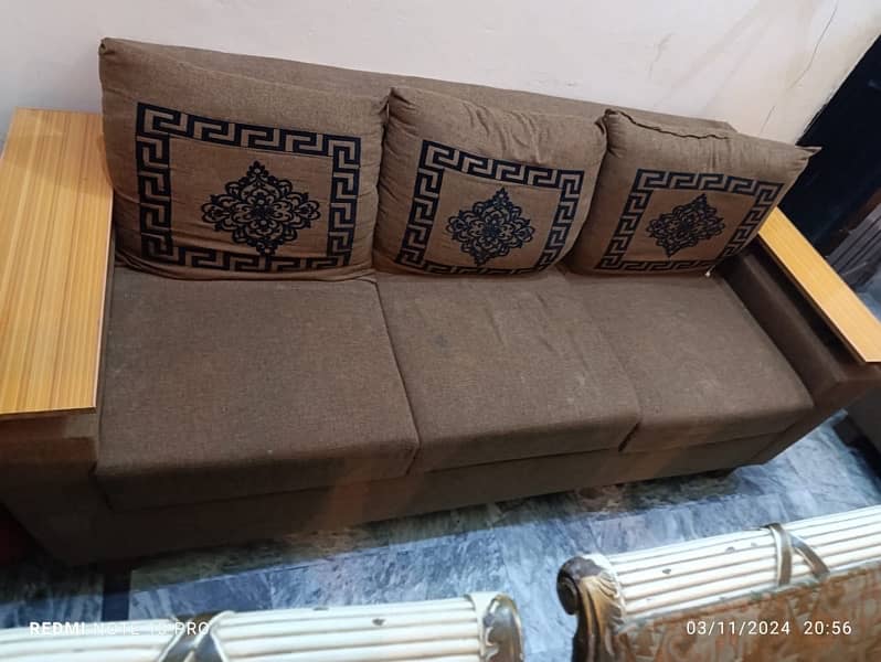 brown Sofa // o3o1-494o194 5