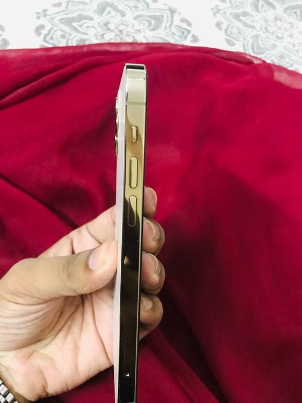 iphone 12 pro (256 GB) NON PTA 6