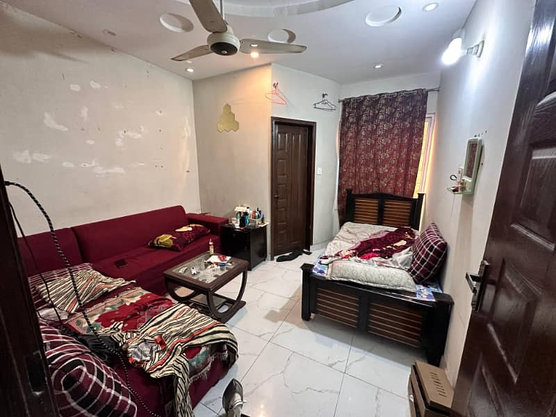 1 Furnished Room For rent ( Only For Lady ) 0