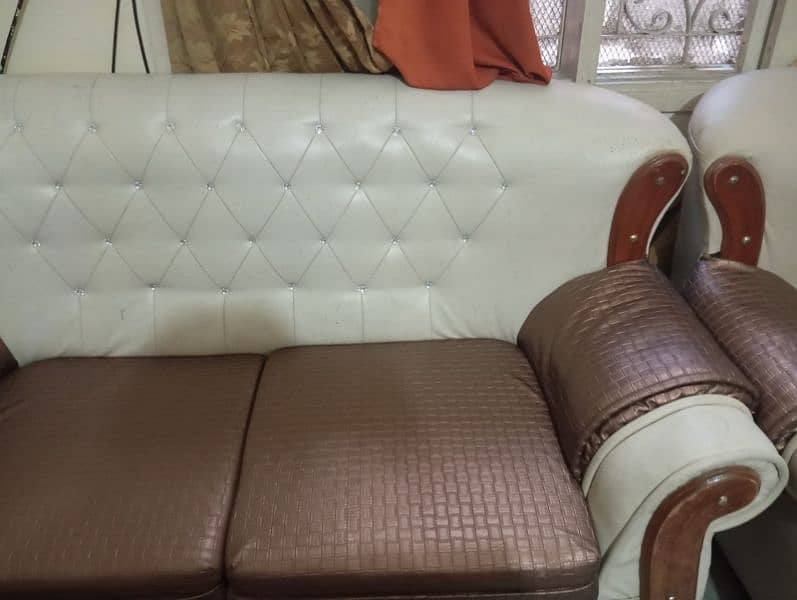 6 seater sofa 1 center glass table 14