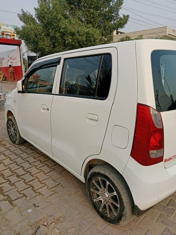 Suzuki Wagon R 2017 7