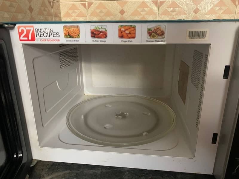 Dawlance latest microwave 1