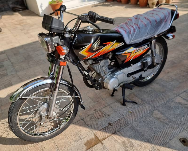 Honda CG125 2021. Like New 3