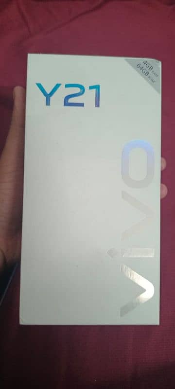 vivo Y21 4/64 with box condition 10/9 8