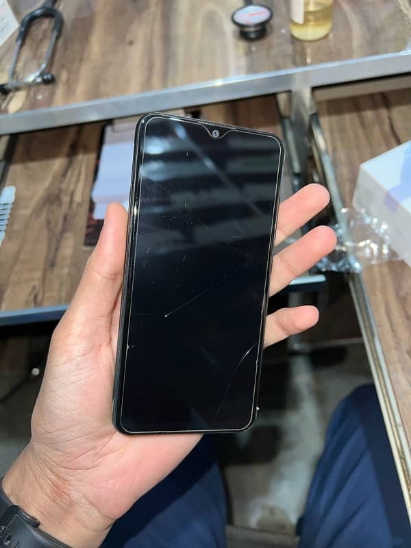 vivo y1s first hand used 4