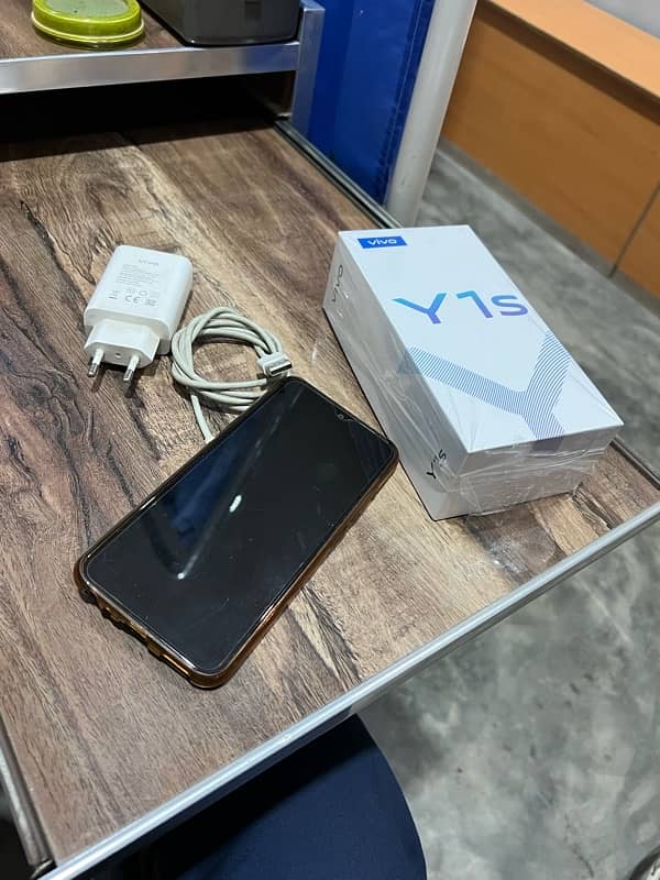 vivo y1s first hand used 10