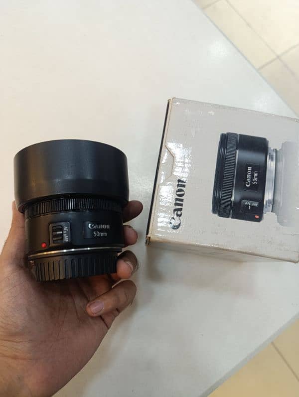 Canon 50mm STM with box 3