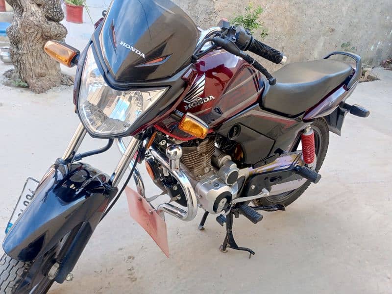 Honda cb 125f Islamabad num selfstart 5gear 5