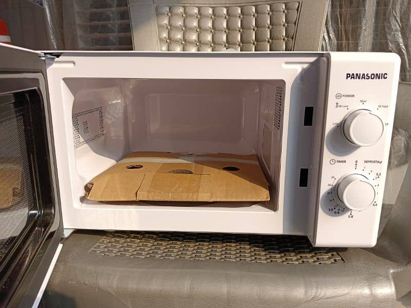 Microwave oven 3