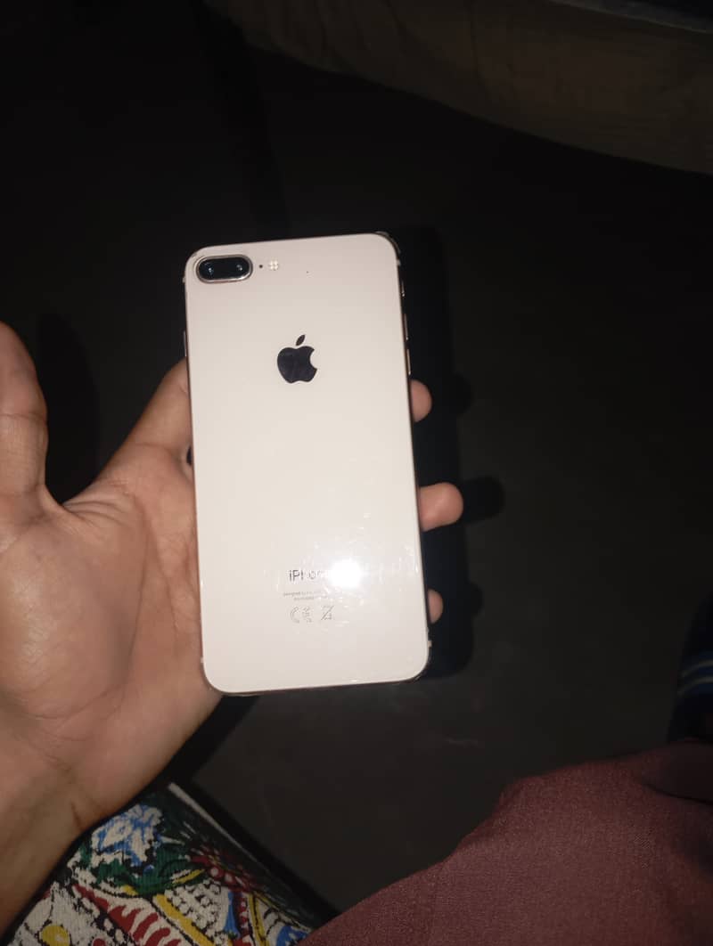 Iphone 8+ 0