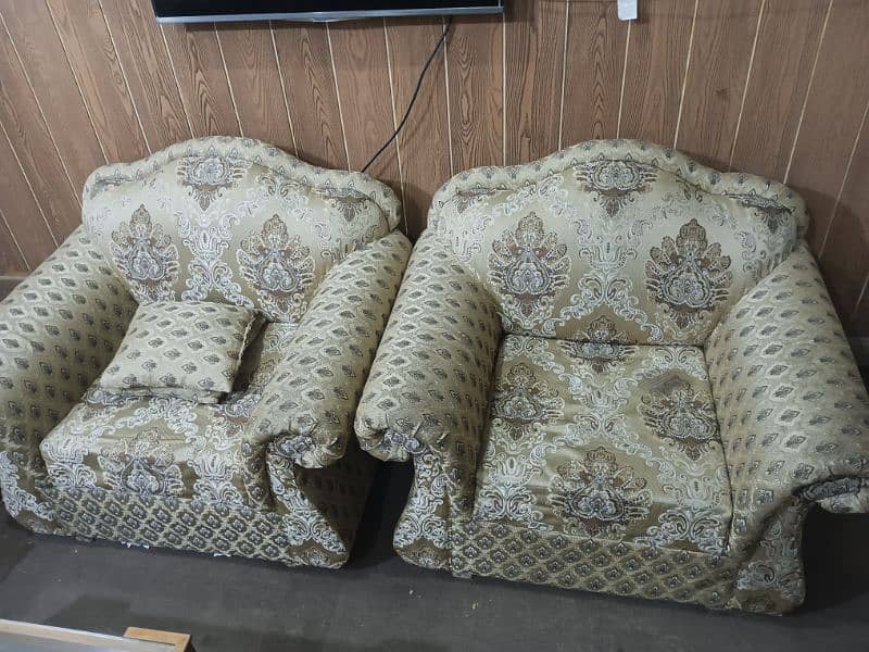 Five seater sofa set urgent sale 1