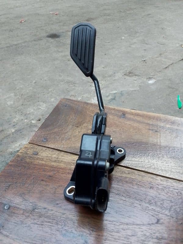 Race Pedal Vitz (All cars Pedal are available) 0