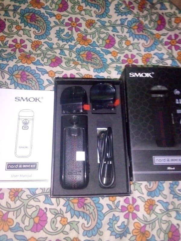 smoke Nord 4 vape 10 by 10 condition just box open 0