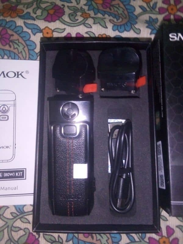 smoke Nord 4 vape 10 by 10 condition just box open 2