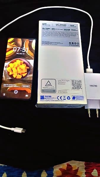 Tecno Camon 20 - 256 GB 1