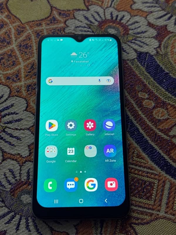 Samsung Galaxy A30 1