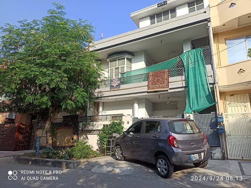 Budget Friendly House In G-11/2 2