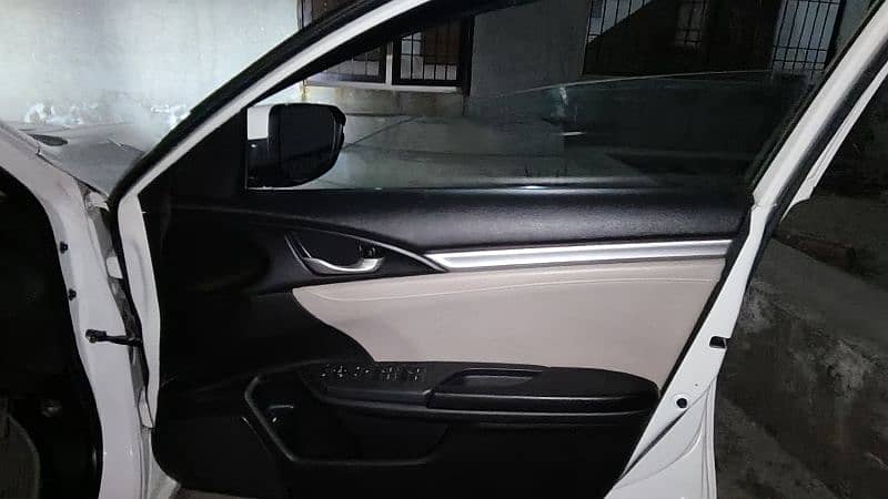 Honda Civic VTi Oriel Prosmatec 2018 9