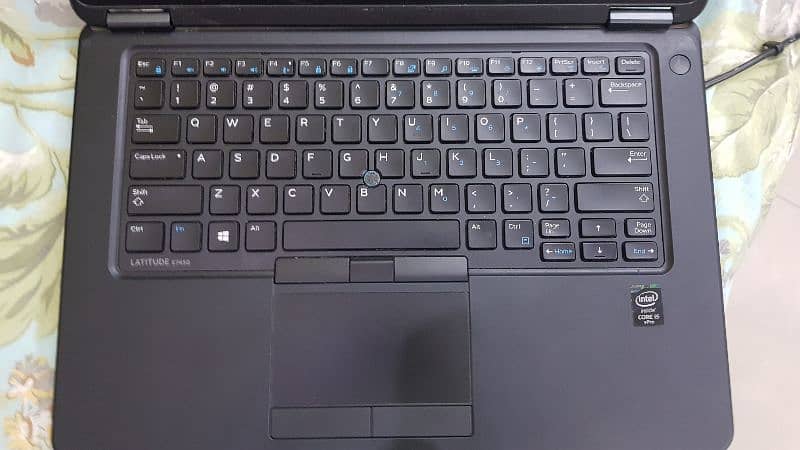 Dell Latitude E7450 With 16gb ram And Nividia GPU 1