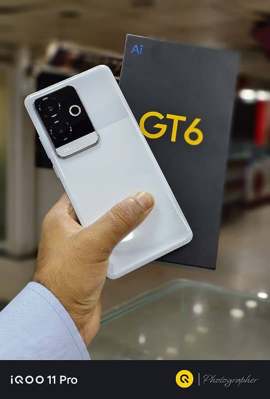 Realme Gt6 1