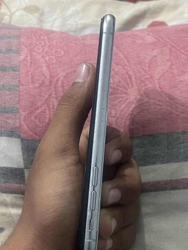 iphone x Mobile off 6